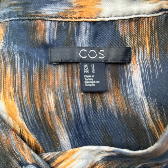 COS abstract button down blouse - Picture 5 of 5